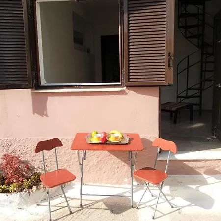 Xristos House Holiday home *