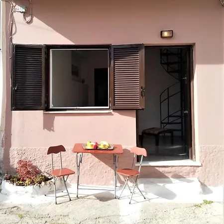 Holiday home Xristos House